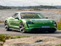 https://onlinegamesfree.xyz/game/porsche-taycan-slide